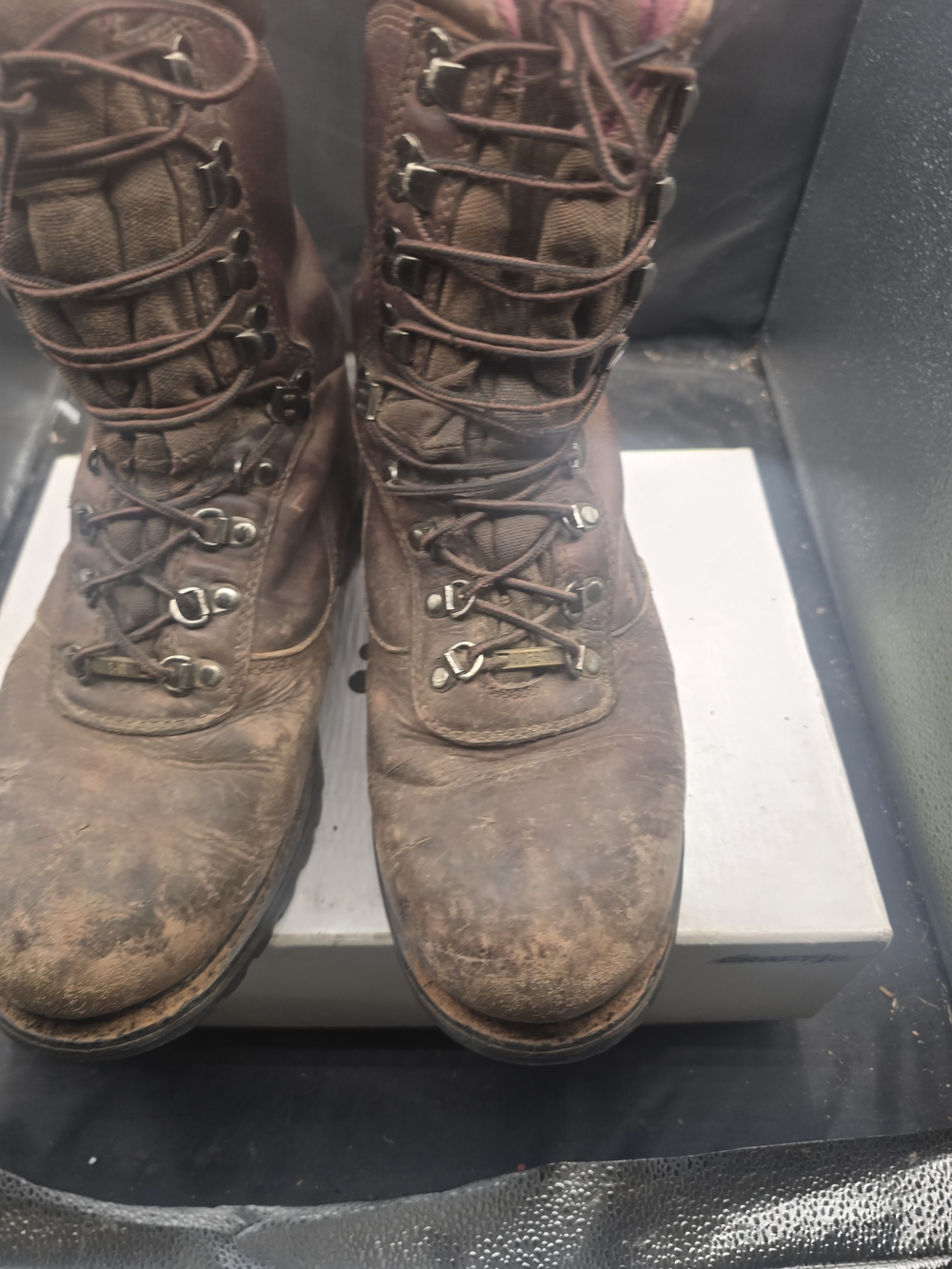 Cabela's Brown Leather Lace-Up Men's‎ Hiking/Work Boots